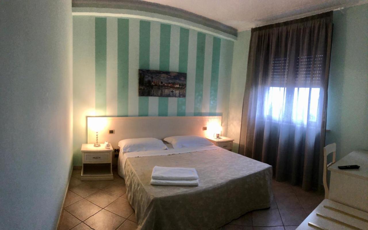 Pensione Degli Ulivi Porto Sant'Elpidio Exterior photo