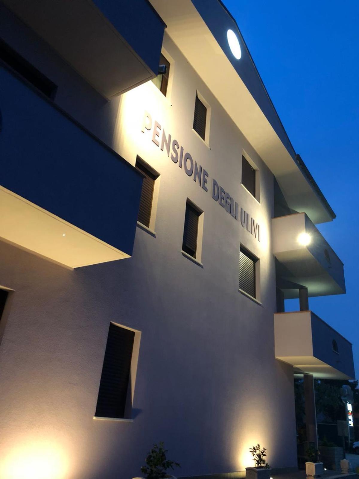 Pensione Degli Ulivi Porto Sant'Elpidio Exterior photo