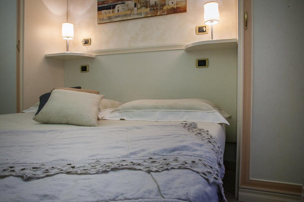 Pensione Degli Ulivi Porto Sant'Elpidio Room photo